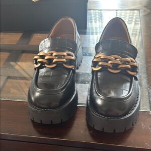 Black Loafers with Gold Chain Detail.genuine leather.
